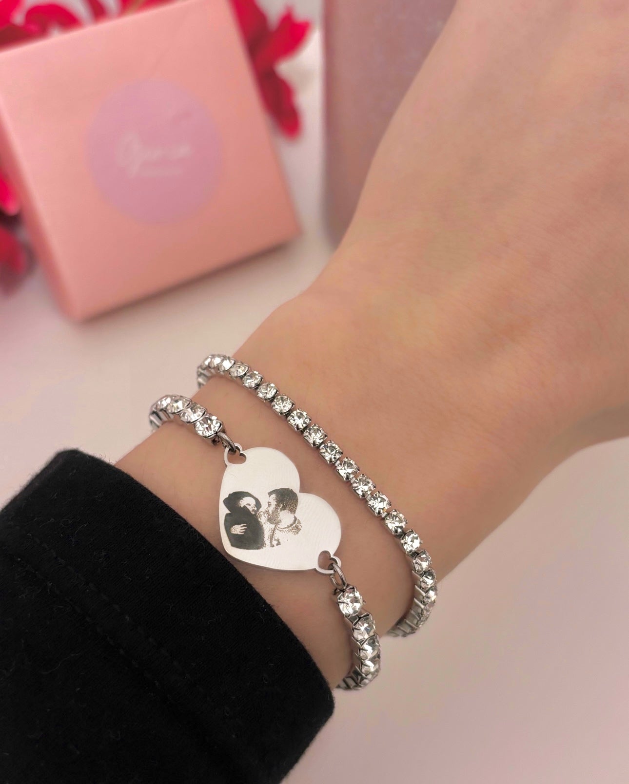 Porta il tuo ricordo più bello sempre con te – Il Bracciale Luxury con la tua foto o frase incisa