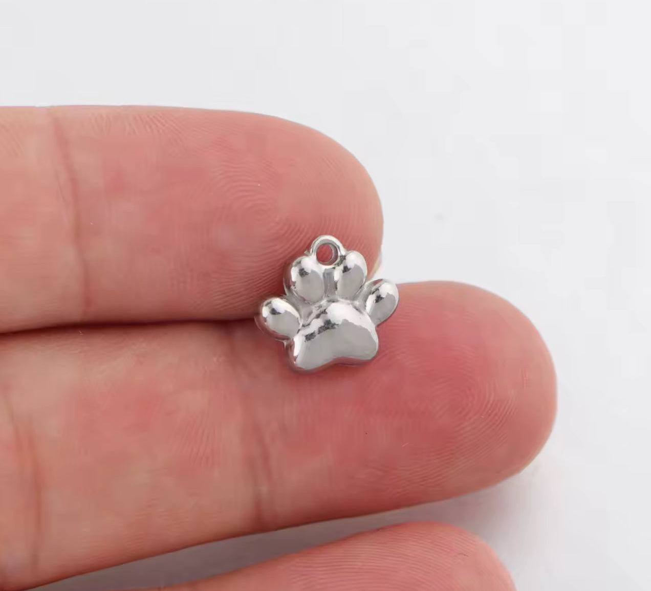 Ciondolo zampina bombata